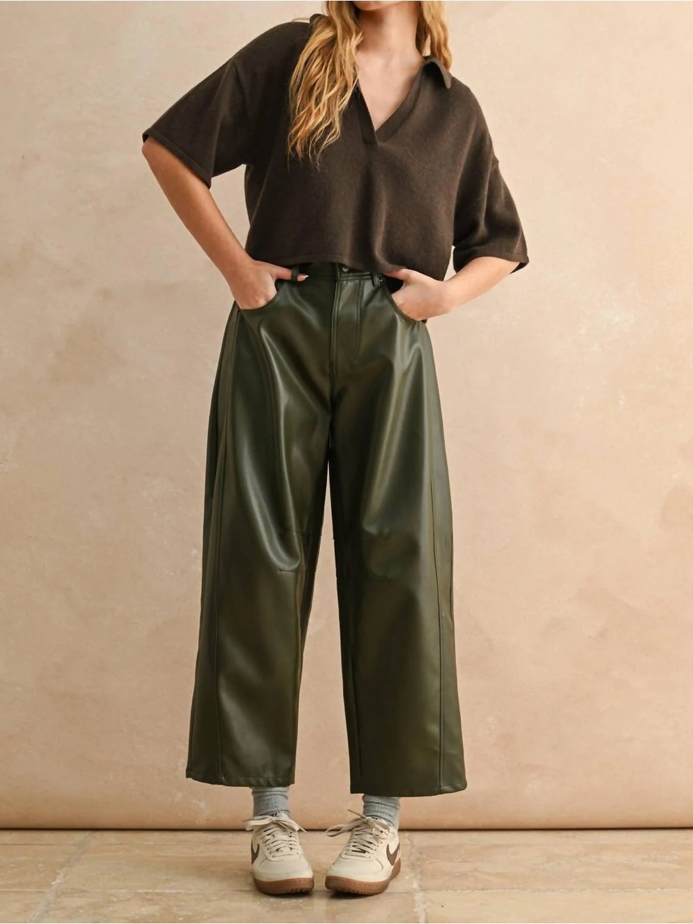 NWT Miou Muse, Pitted Faux Leather OliveBarrel Pants, Size S